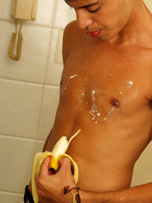 uncut gay magazine gay xxx video clips